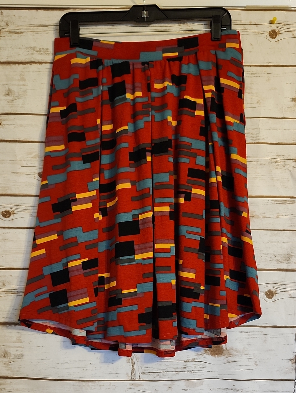 LuLaRoe Madison Red Geometric Skirt  2XL